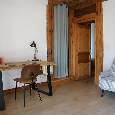 Chaleureuse Maison De Village Σαλέ