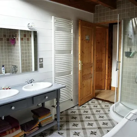 Chaleureuse Maison De Village Σαλέ